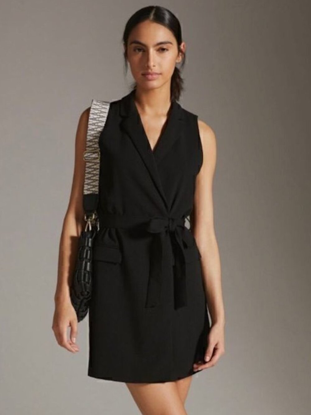 By Anthropologie Sleeveless Vest Tie Belt Mini Dress Black Pockets, size Medium